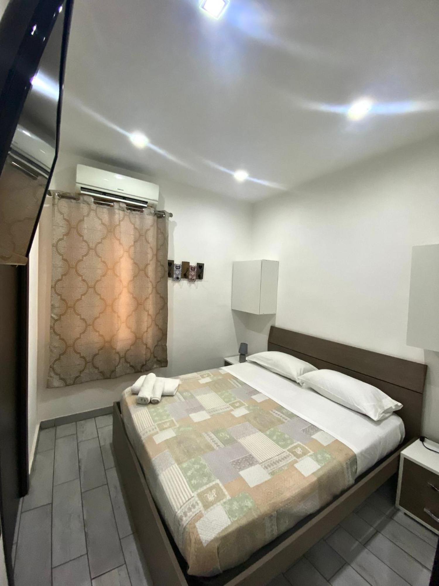 Fitta Camere Portanolana Naples Exterior photo
